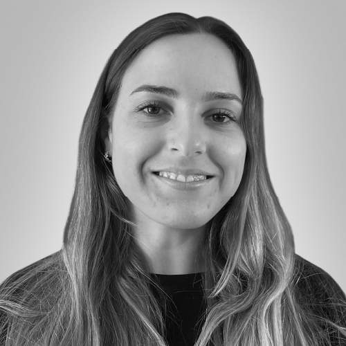 CAMILA ARENA - EJECUTIVA DE CUENTAS-BROKERS
